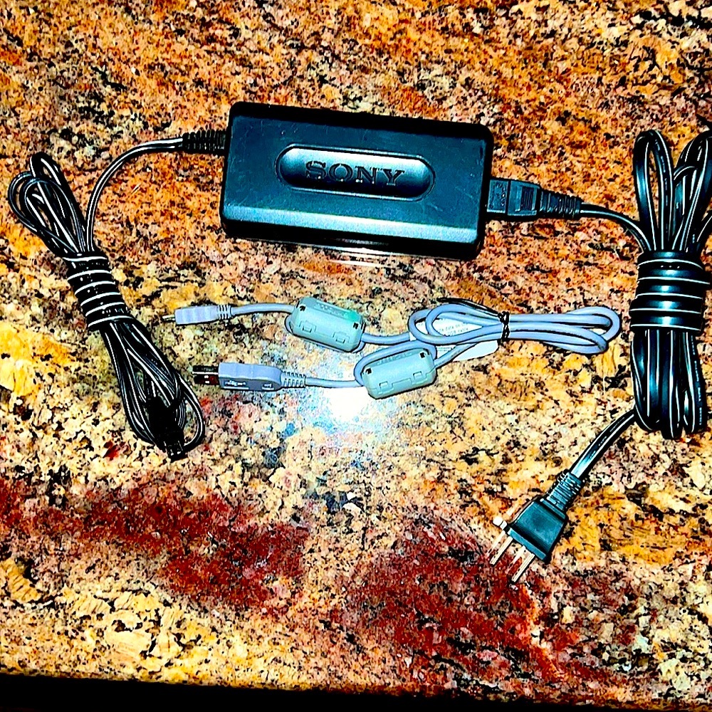 Sony Camera AC Chgr / Adptr + USB File Transfer Cable - for DSC-707/717/828-EUC